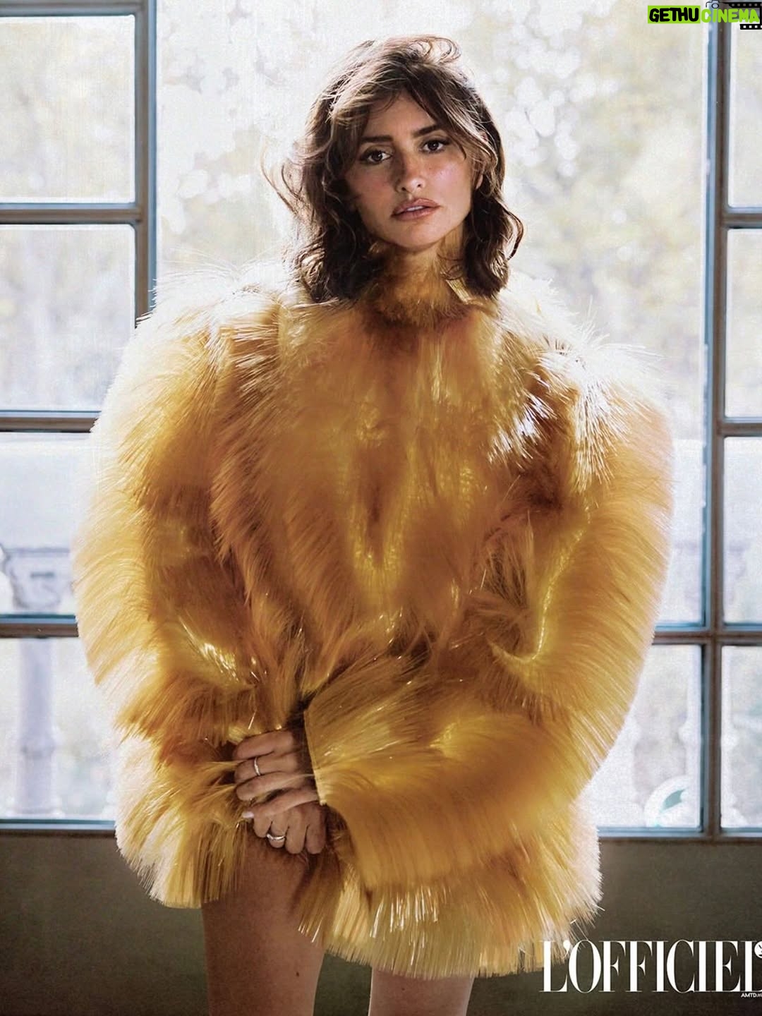 Penélope Cruz - 132.5K Likes - 