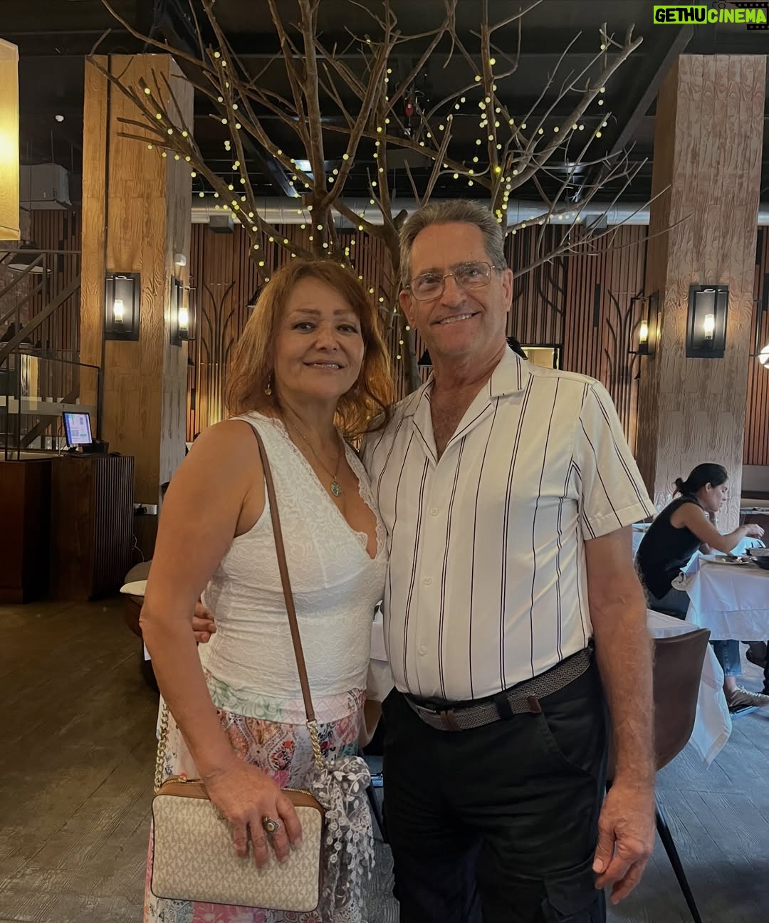 Pierina Carcelén - 1K Likes - En las buenas y en las no tan buenas 🤪😜❤️
#family