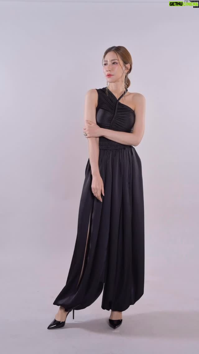 Piyathida Mittiraroch - 506 Likes - 👗 @nichpbrand 
👧 @pockjasmine 

@masterchef_thailand 
#masterchefthailand #masterchefthailandseason7