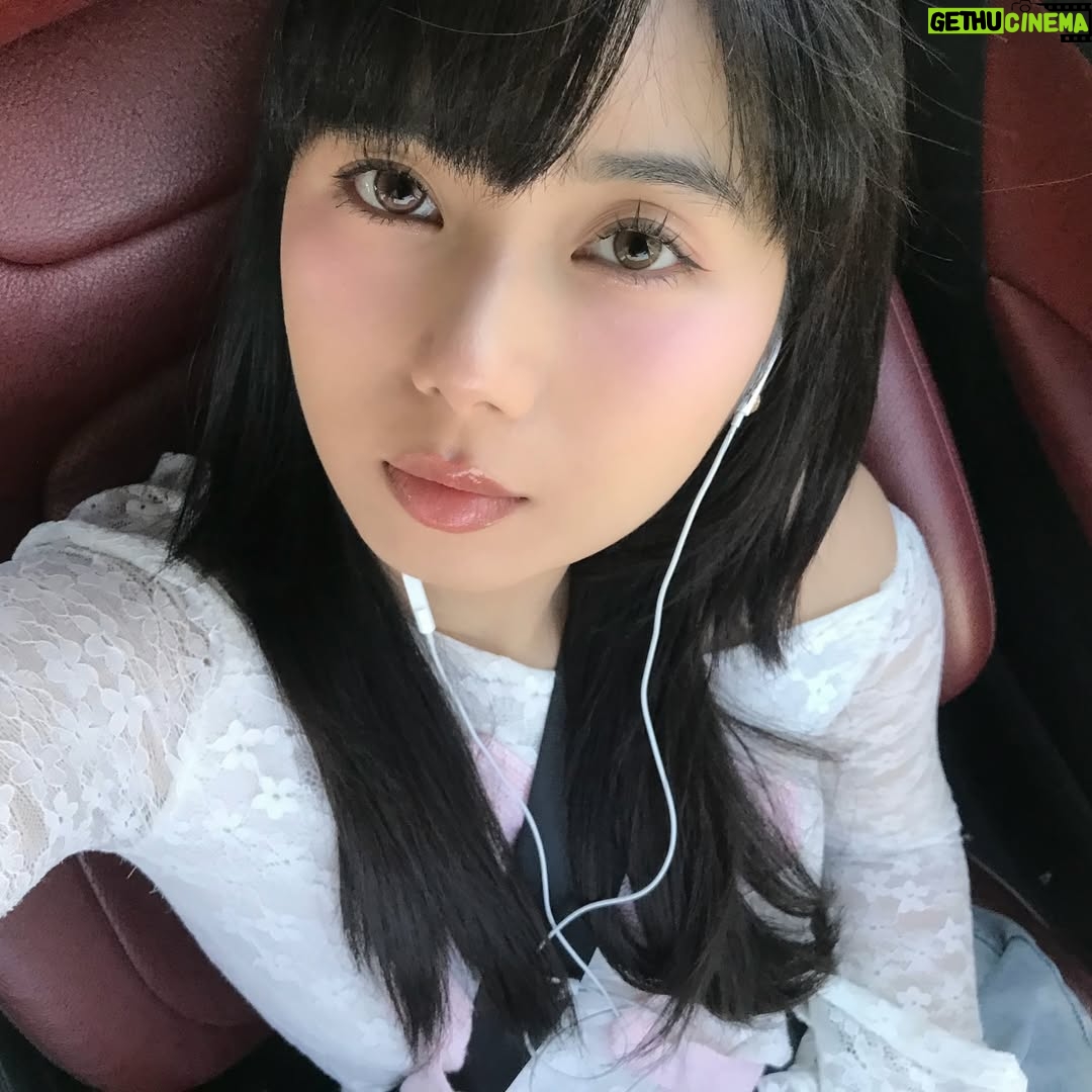 Ploynarin Sornarin - 5K Likes - ♡(⁄ ⁄>⁄ ▽ ⁄<⁄ ⁄)!~🌷🩷