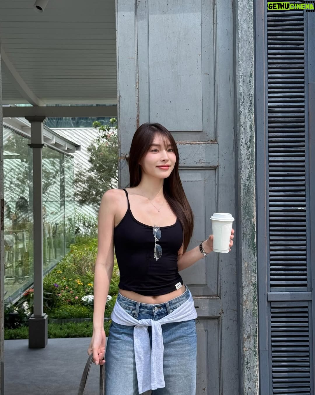 Ploynira Hiruntaveesin - 110K Likes - 🐈‍⬛