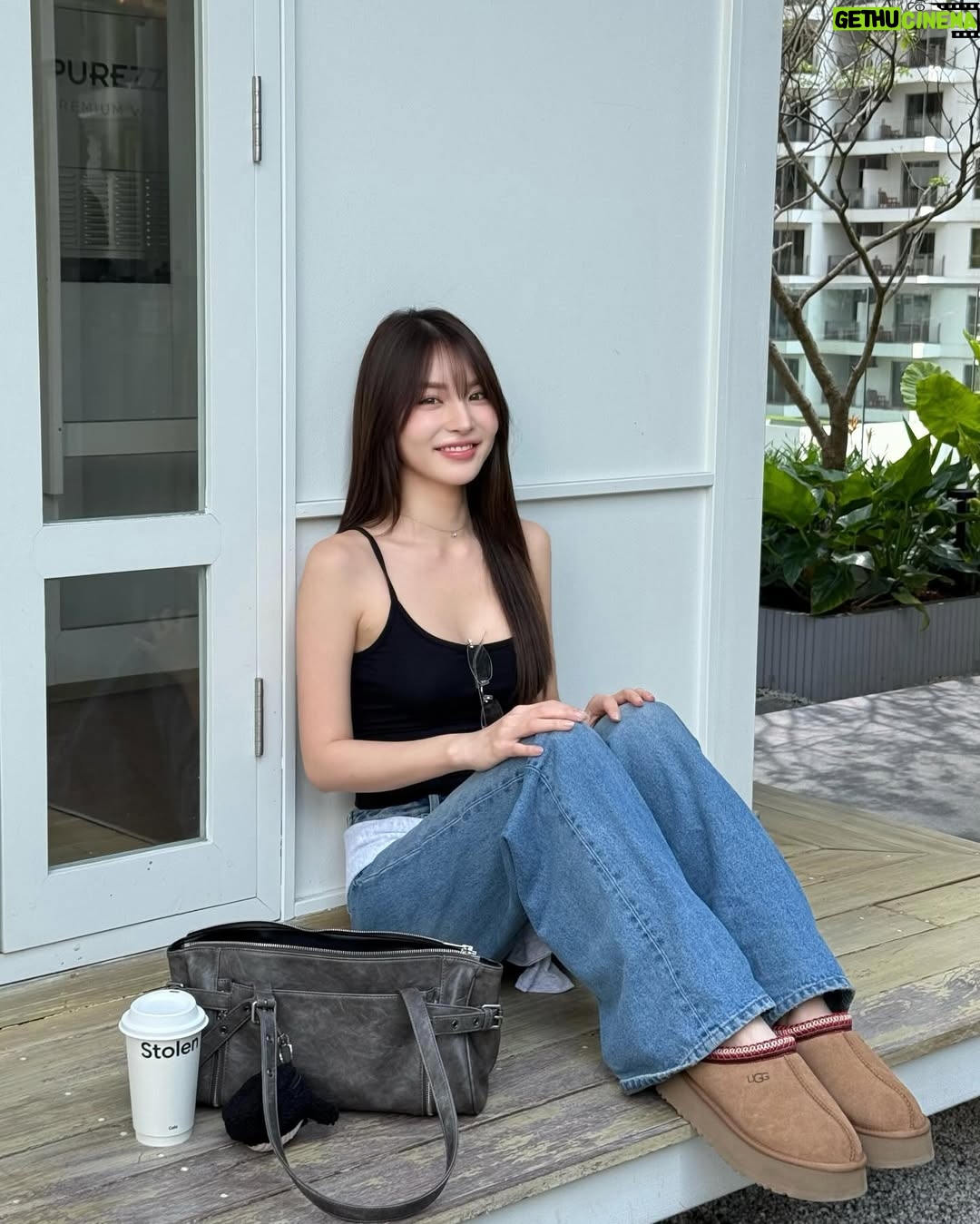 Ploynira Hiruntaveesin - 110K Likes - 🐈‍⬛