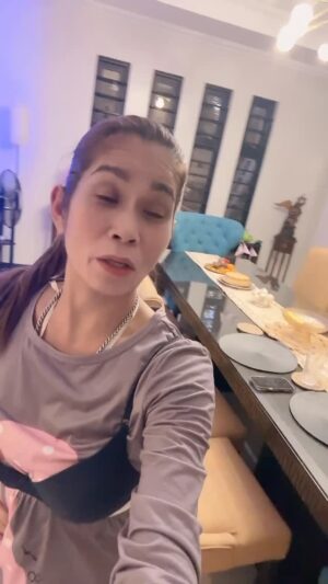 Pokwang Instagram - Ayan nag luto kami ng ginataang suso na naka bra bwahahhaahhahaa potah!!!! at papayang naka law law sa lupa kaya madaling pitasin na bwahahaahahhaa 🤣