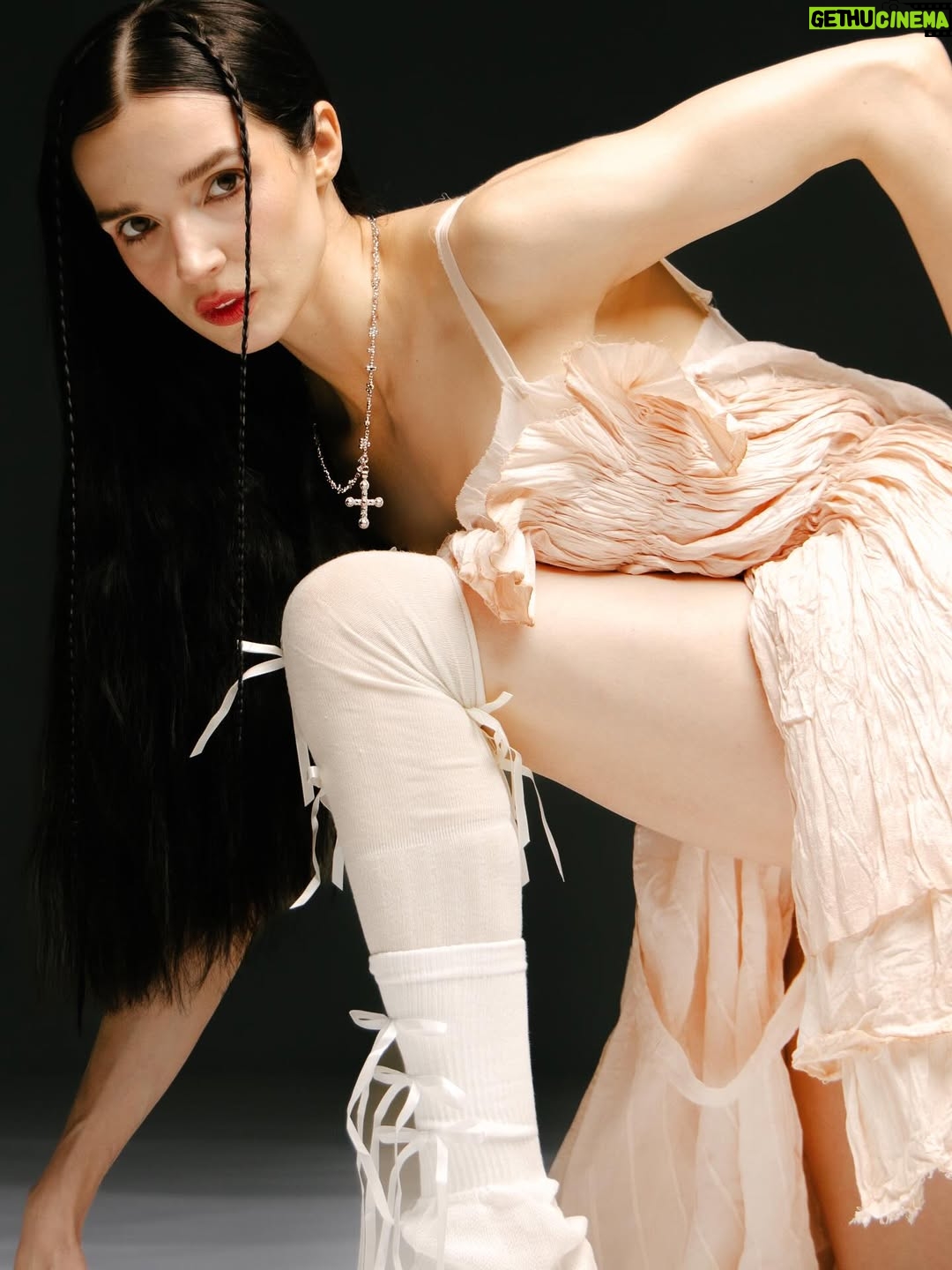 Poppy - 70.5K Likes - Revolver @revolvermag