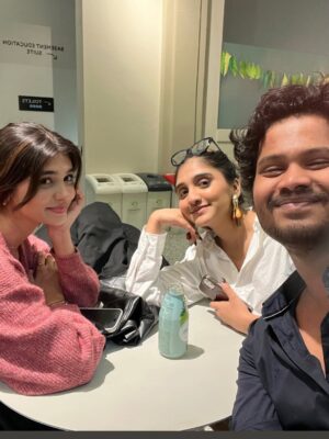 Pranali Rathod Instagram - 10 days of laughter and loads of adventure🎃🎄❤️
