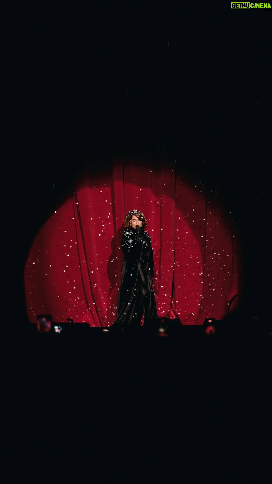 RAYE - 1.4 Million Likes - THIS TOUR MAY CONTAIN NEW MUSIC.🌦️BERLIN.