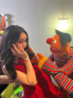 Rachel Brosnahan Instagram - This summer I met my hero (and a bunch of his friends) and he told me he loved watching me grow up. I’m grateful someone thought to snap these truly insane pictures of the waterworks that ensued and am especially grateful to @sesamestreet for making a childhood dream come true. @sesameworkshop is the nonprofit doing heroic work to keep Sesame Street going, and they rely on donations. Consider joining me in supporting them so they can help the next generation grow smarter, stronger, and kinder. Link in my stories. ✨