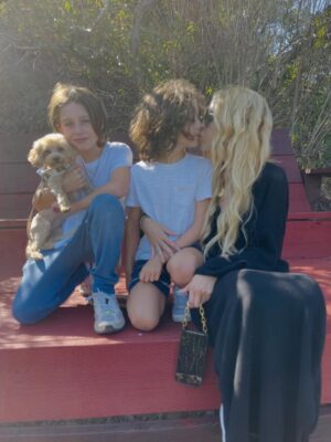 Rachel Zoe Instagram - Grateful for my forever Valentine’s that fill ❤️ and my soul the most.