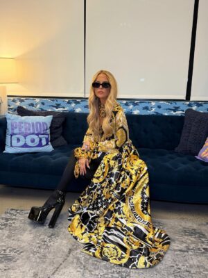 Rachel Zoe Instagram - Did you see last nights episode of @bravowwhl ? So much fun hanging with my friend @bravoandy and my new friend @rezafarahan ✨ 

📸 Charlie Sykes