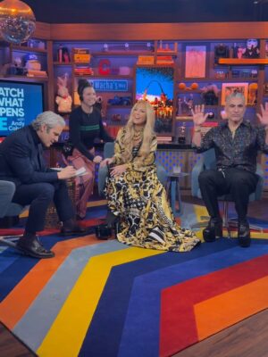 Rachel Zoe Instagram - Did you see last nights episode of @bravowwhl ? So much fun hanging with my friend @bravoandy and my new friend @rezafarahan ✨ 

📸 Charlie Sykes