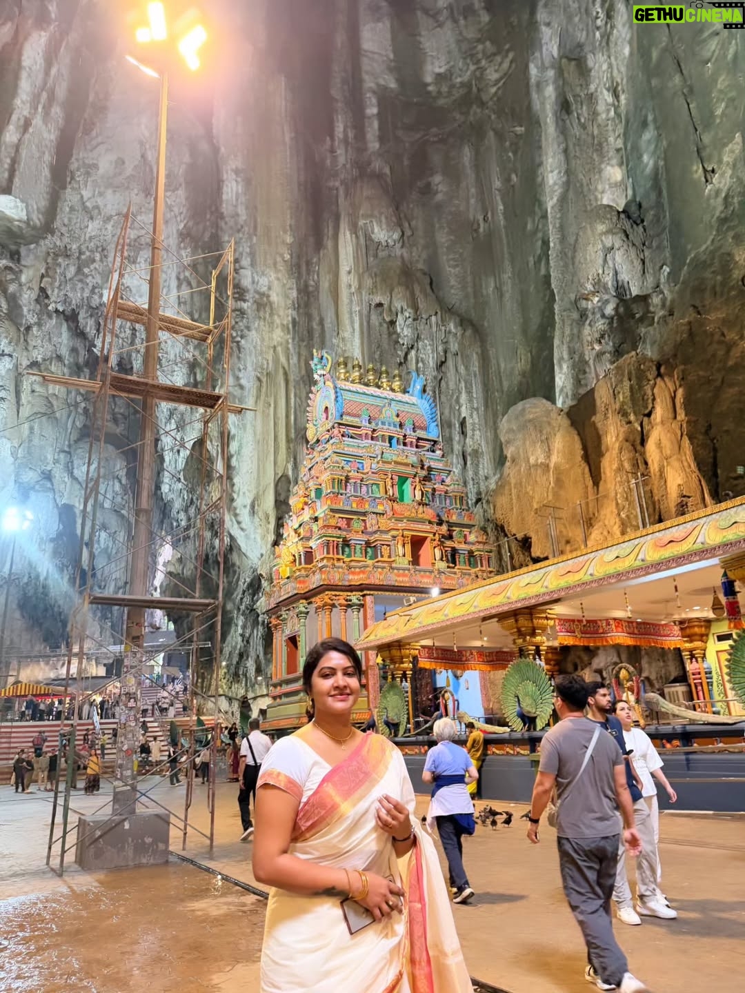 Rachitha Mahalakshmi - 100.9K Likes - 🦚kandan unai kana dinam oddi varuvaeno......✨️
😇😇😇😇😇😇
#battucaves
#battumurugan
