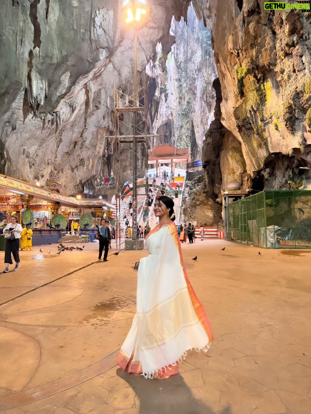 Rachitha Mahalakshmi - 100.9K Likes - 🦚kandan unai kana dinam oddi varuvaeno......✨️
😇😇😇😇😇😇
#battucaves
#battumurugan