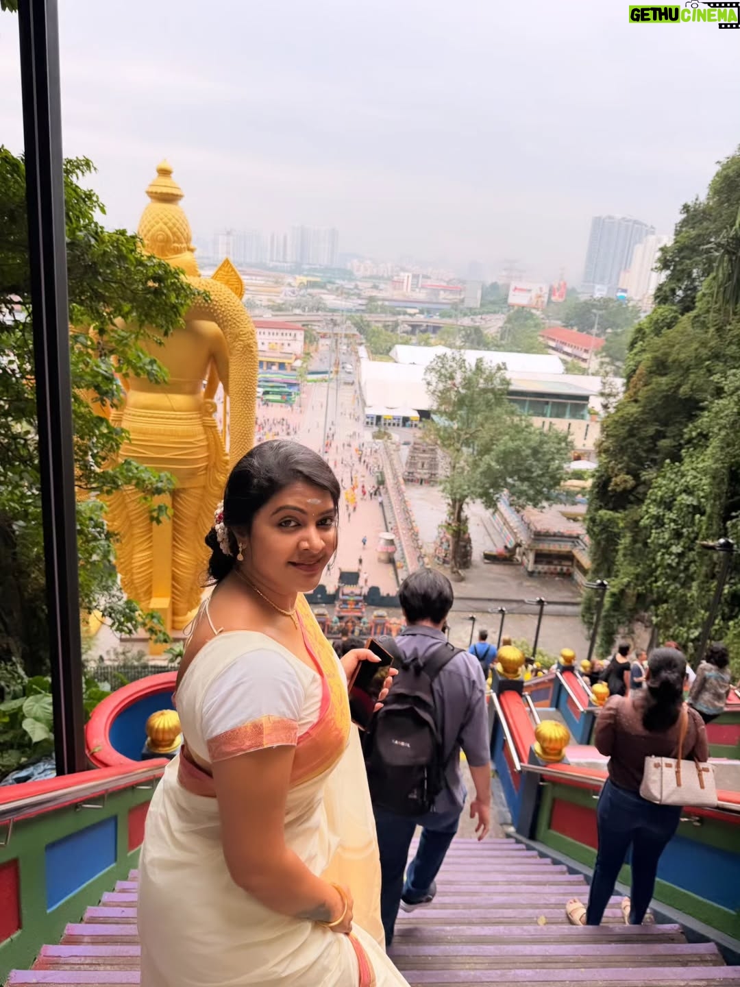 Rachitha Mahalakshmi - 100.9K Likes - 🦚kandan unai kana dinam oddi varuvaeno......✨️
😇😇😇😇😇😇
#battucaves
#battumurugan