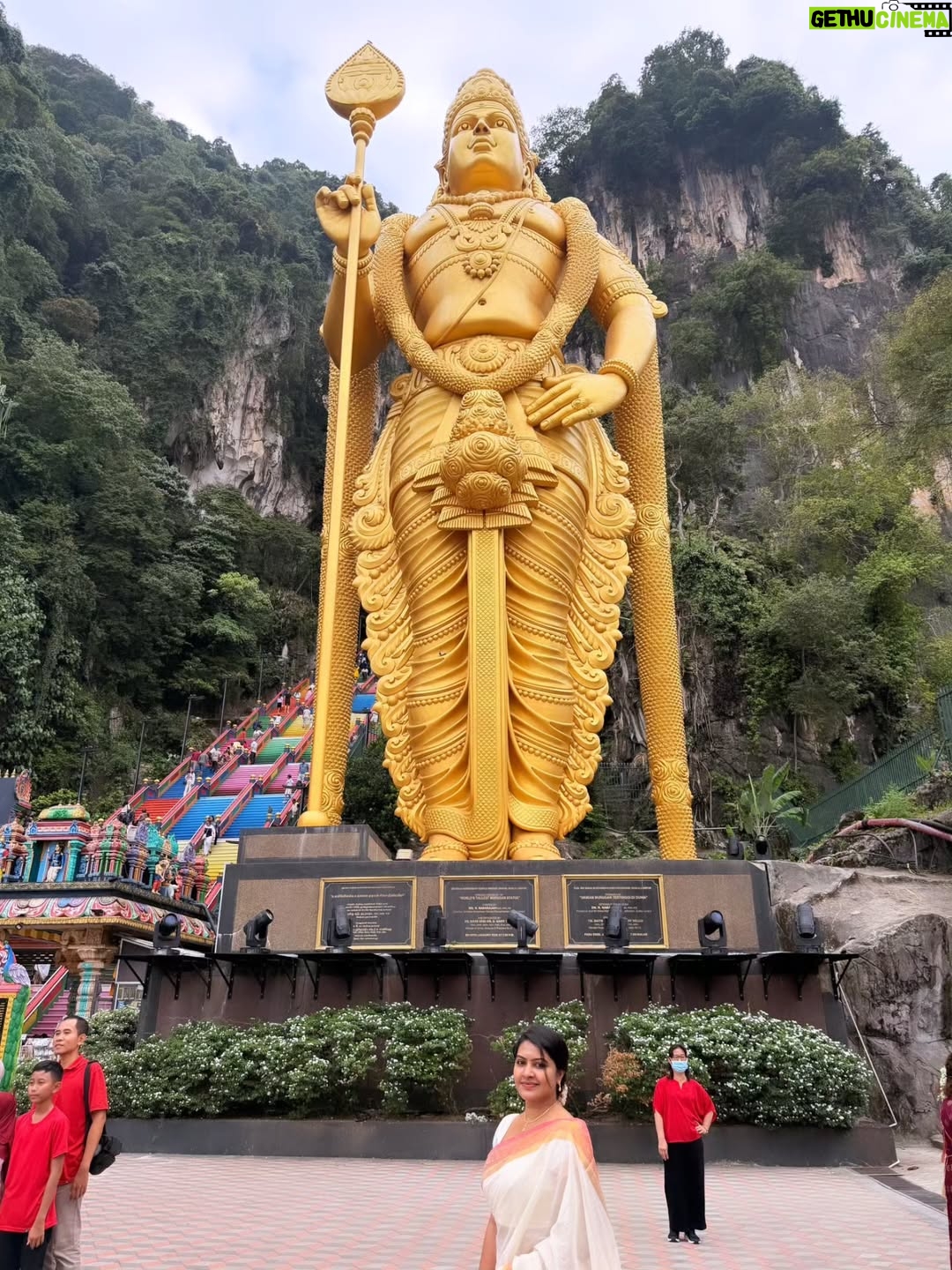 Rachitha Mahalakshmi - 100.9K Likes - 🦚kandan unai kana dinam oddi varuvaeno......✨️
😇😇😇😇😇😇
#battucaves
#battumurugan