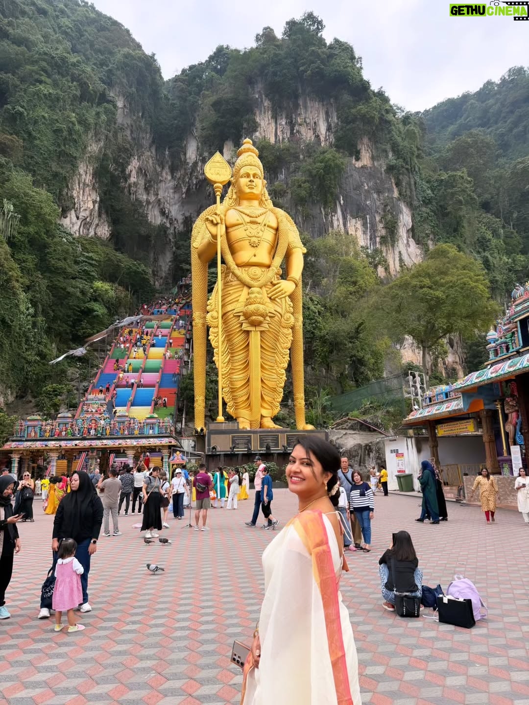 Rachitha Mahalakshmi - 100.9K Likes - 🦚kandan unai kana dinam oddi varuvaeno......✨️
😇😇😇😇😇😇
#battucaves
#battumurugan