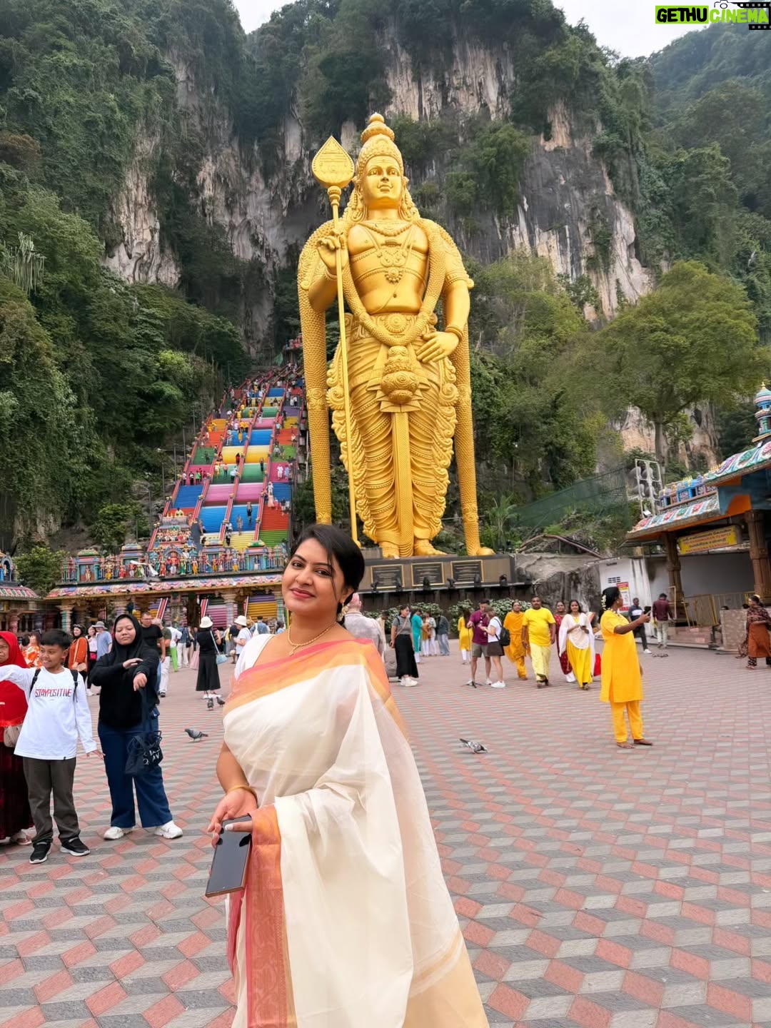 Rachitha Mahalakshmi - 100.9K Likes - 🦚kandan unai kana dinam oddi varuvaeno......✨️
😇😇😇😇😇😇
#battucaves
#battumurugan