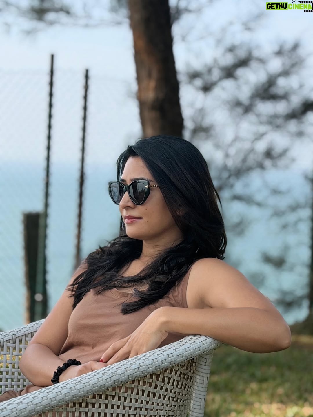Radhika Pandit - 1.1 Million Likes - Funny how the best pictures are always the candid ones. No posing, no pressure. just a very patient friend behind the camera 😅
P.S. thanks for these clicks, Vansh 🩷

#radhikapandit #nimmaRP