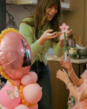 Raisa Andriana Instagram - It’s been the privilege of my life to see you blossom, my girl. Happy 7th bday Zawi.. 

Although the real Glinda & Elphaba couldn’t make it, @littlethoughtsplanner made this the best birthday ever, one for our core memory ❤️