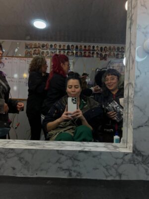 Rami Herrera Instagram - La Chiqui
“Vencer o Morir”

Cuarta Temporada de #LaPrimeraVez en @netflixcolombia 
Capítulo: Ideario Feminista 

Gracias por este encuentro revolucionario @monibotero ✨
Gracias @rafazea por ser compañero de este viaje corto pero valioso ✌🏽
