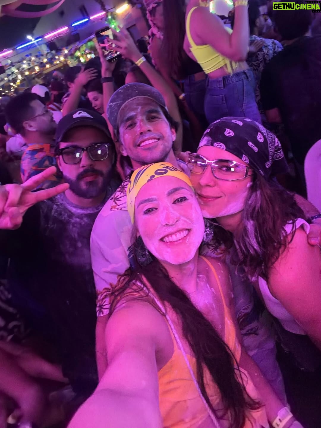 Rami Herrera - 835 Likes - En Barranquilla me quedo
cada que vuelvo.