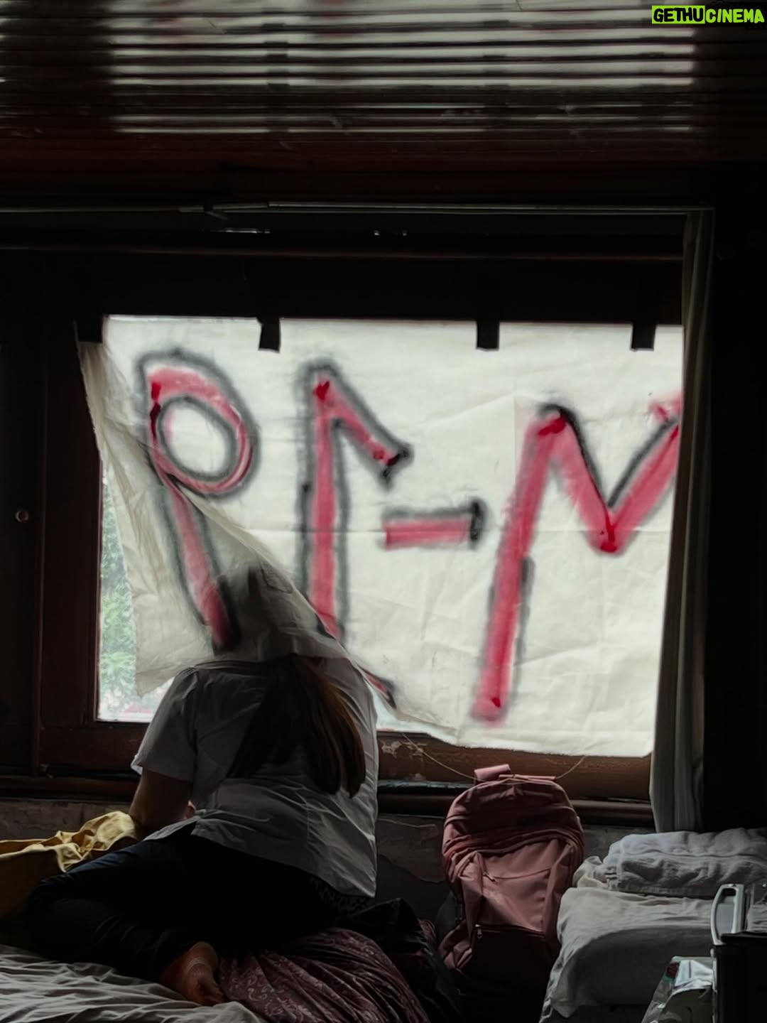 Rami Herrera - 6K Likes - La Chiqui
“Vencer o Morir”

Cuarta Temporada de #LaPrimeraVez en @netflixcolombia 
Capítulo: Ideario Feminista 

Gracias por este encuentro revolucionario @monibotero ✨
Gracias @rafazea por ser compañero de este viaje corto pero valioso ✌🏽