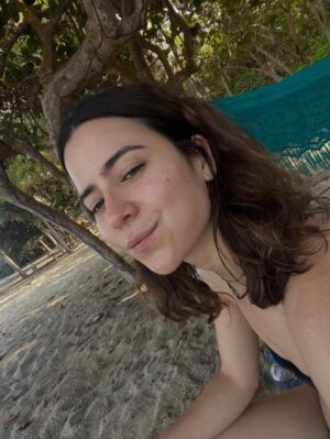 Rami Herrera Instagram - si existe la reencarnación, elegiría nacer río para desembocar en el mar 🤍