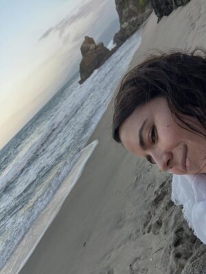 Rami Herrera Instagram - si existe la reencarnación, elegiría nacer río para desembocar en el mar 🤍
