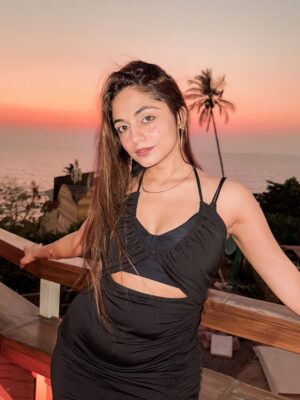 Ravina tekwani Instagram - @titliegoa was such a vibe 🥂🌅 
From Food to music to serene sunset views Titlie has it all ✨🫶🏻 
.
.
.
.
#indianinfluencer #goacafe #goavibes 
Famous cafes in goa famous sunset places in goa sundowner cafes in goa goa tourism goa fun
