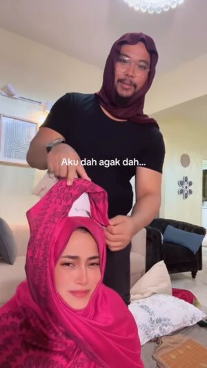 Reen Rahim Instagram - MENAIKKAN DARAH😒