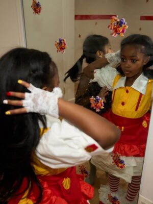 Remy Ma Instagram - My sweet baby, my “Golden Child” my mini-me @ReminisceMacKenzie turned 7! I love her so much!
Every year since her 1st birthday party me & my close friend- who I love & stress out so much- MIMI from @nevaehleheventsandweddings start planning and ordering customs for her bday MONTHS in advance - & as usual …
The party was amazing and my baby was SOOO happy. 
She thanked me so many times and had real tears in her eyes when she finally saw her party. Y’all, I literally almost died having her and I try my best to raise her a certain way. All she knows is LOVE and I plan to keep it that way; I want her to be a KID for as long as possible! 🥰 THAT is why I do all I do. She don’t need to know the world is 💩 just yet. Shout out to all the moms that sacrifice to keep a smile on their babies faces🥰🙏🏾
Sidebar: she has clip ins and face paint makeup cuz it’s a PARTY relaxxxxx… thank u to her mua @koreankandy her hairstylist @sandras_luxurystudio and her custom dress maker @officialkikiboutique 
📸by @danielvasquezphotos ( HER photographer lol)
Double Sidebar: Her name is Reminisce MacKenzie … but we call her Mac, KenzieGirl,  Remy, Rem, Mackie, Kenz , KenzBenz, Benzie, and few other variations of her first and middle names… she also has specific names from certain relatives😩… SHE will tell you her name is Kenzie if u ask her tho🤷🏽‍♀️ She’s the boss😘
For more pics & deets bout the party check her page #Reminisce #Remy Ma