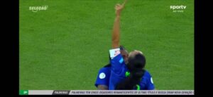Renata Silveira Instagram - Hoje é aniversário da nossa eterna Rainha, a incomparável Marta. 👑⚽️

Marta não é só gigante dentro de campo. Ela é símbolo de luta, resistência, talento e coragem. É voz para tantas meninas que sonham, é referência para mulheres que acreditam, é história viva da Seleção Brasileira. 🇧🇷

@martavsilva10 
Tudo o que você conquistou abriu caminhos. Tudo o que você representa mudou o jogo.

Obrigada por tanto.
Feliz vida! Que sua trajetória continue inspirando gerações. 💚💛