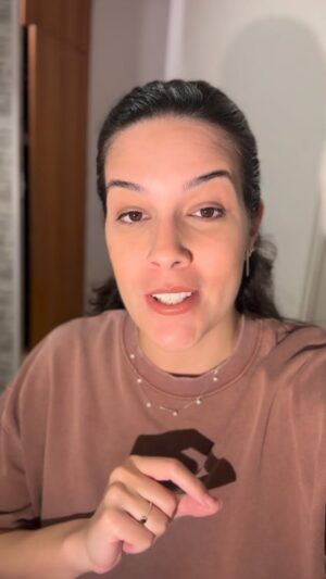 Renata Silveira Instagram - O carinho do Heitor fez meu dia e minha carreira mais feliz. 🥰