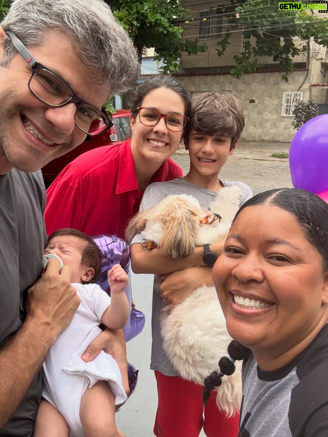 Renata Silveira - 3K Likes - 02/02 💜 11 anos empreendendo no mundo da dança 
@academialaviedanse Parabéns! 🥳