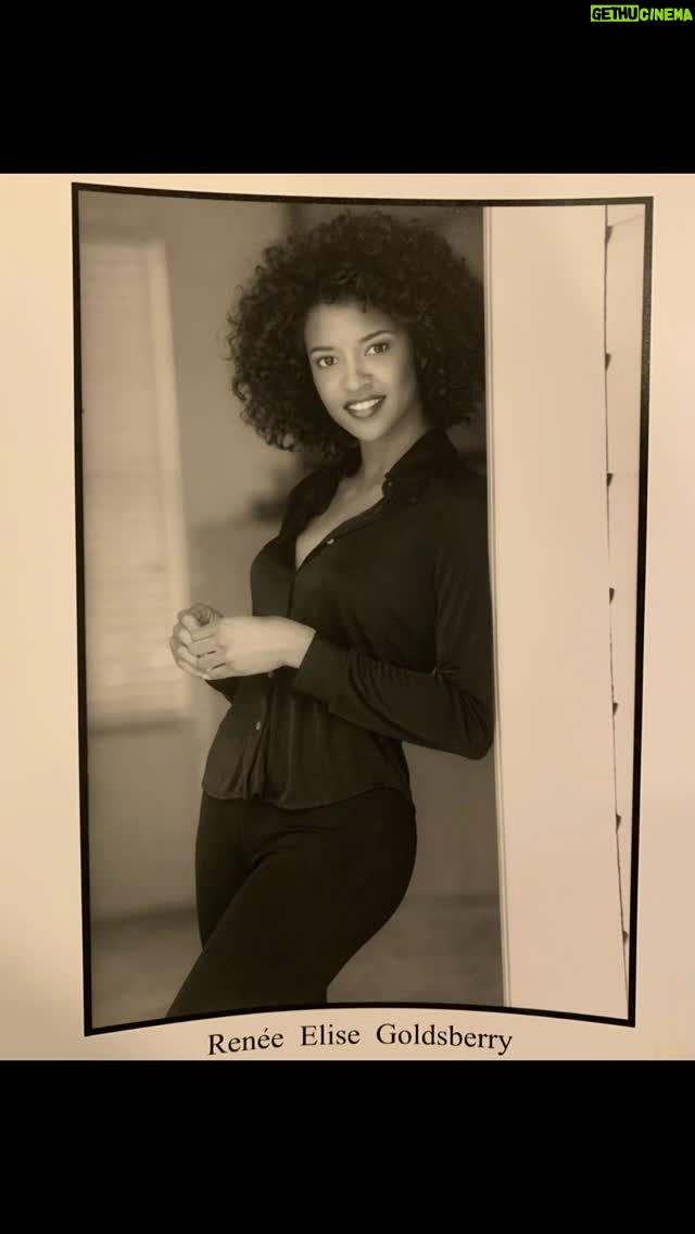 Renée Elise Goldsberry - 35.3K Likes - My kids didn’t ask me, but I’m doing the 90s trend anyway! 

Graduated from college, became a Delta, a dog mom, did my first album, TV show, movie, girl group… and at the end I met my husband! #AllyMcBeal #AllAboutYou #90strend