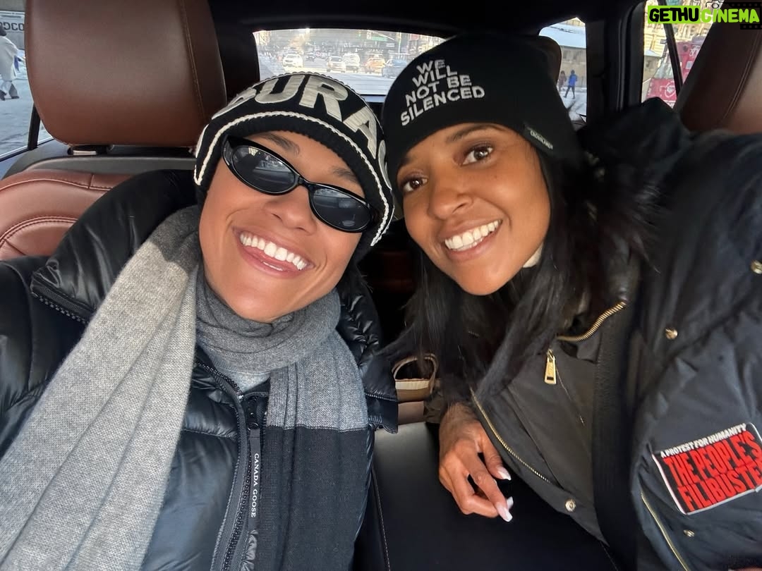 Renée Elise Goldsberry - 23.1K Likes - I was honored to share space at the @PublicTheaterNY yesterday, giving voice to a poem written by Renee Nicole Good.

Bearing witness is only one step.

The work continues.
#PeoplesFilibusterNYC