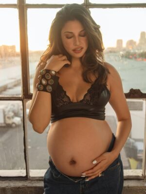 Richa Shukla Moorjani Instagram - 🤍 

Styling: @styledbyambika 
Photos: @mdanielsphoto 
Hair: @beautybynic 
Makeup: @thegabriellealvarez
