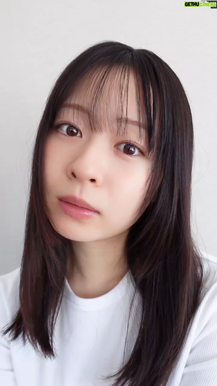 Riko - 6.3K Likes - DIOR SNOWが新しくリニューアルしたので使ってみました❄️⭐ 
 
肌が澄んだようにトーンアップした印象になるのが魅力的🚿 
 
メラニンの生成を抑えて、シミ・そばかすを防ぐ 美白ケアだけじゃなくて、
ニキビ予防や肌荒れ防止、シワ改善までアプローチできるのもとっても嬉しいです💆🏻‍♀️ 
 
エーデルワイスエキス(整肌成分) とナイアシンアミド(CD有効成分)配合で、 
使うたびに肌がなめらかに整う感じも好み…♡ 
 
スノードームみたいなボトルも可愛くて、毎日のスキンケアタイムがより楽しくなるね☃️ 
 
@Diorbeauty
#DiorSkincare 
#Dior 
#supportedbydior 
#Diorsnow 
#美白