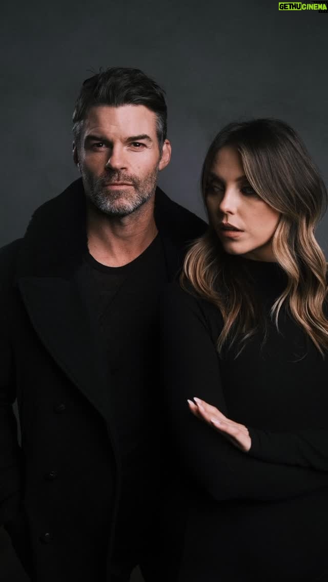 Riley Voelkel - 40.7K Likes - @lovecovenco going live 
from @homesuitesalvatore 
riley voelkel & daniel gillies
nov 6th from 7-8pm est 
talking merch & answering questions. 
don’t miss it.

photo by @mike.c.robertson
