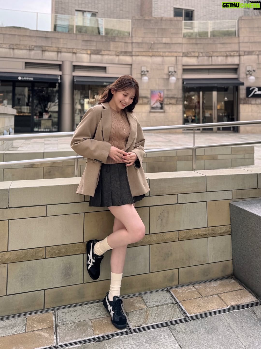Rinka Kumada - 44.4K Likes - 今日も出してくよーー🚶♡