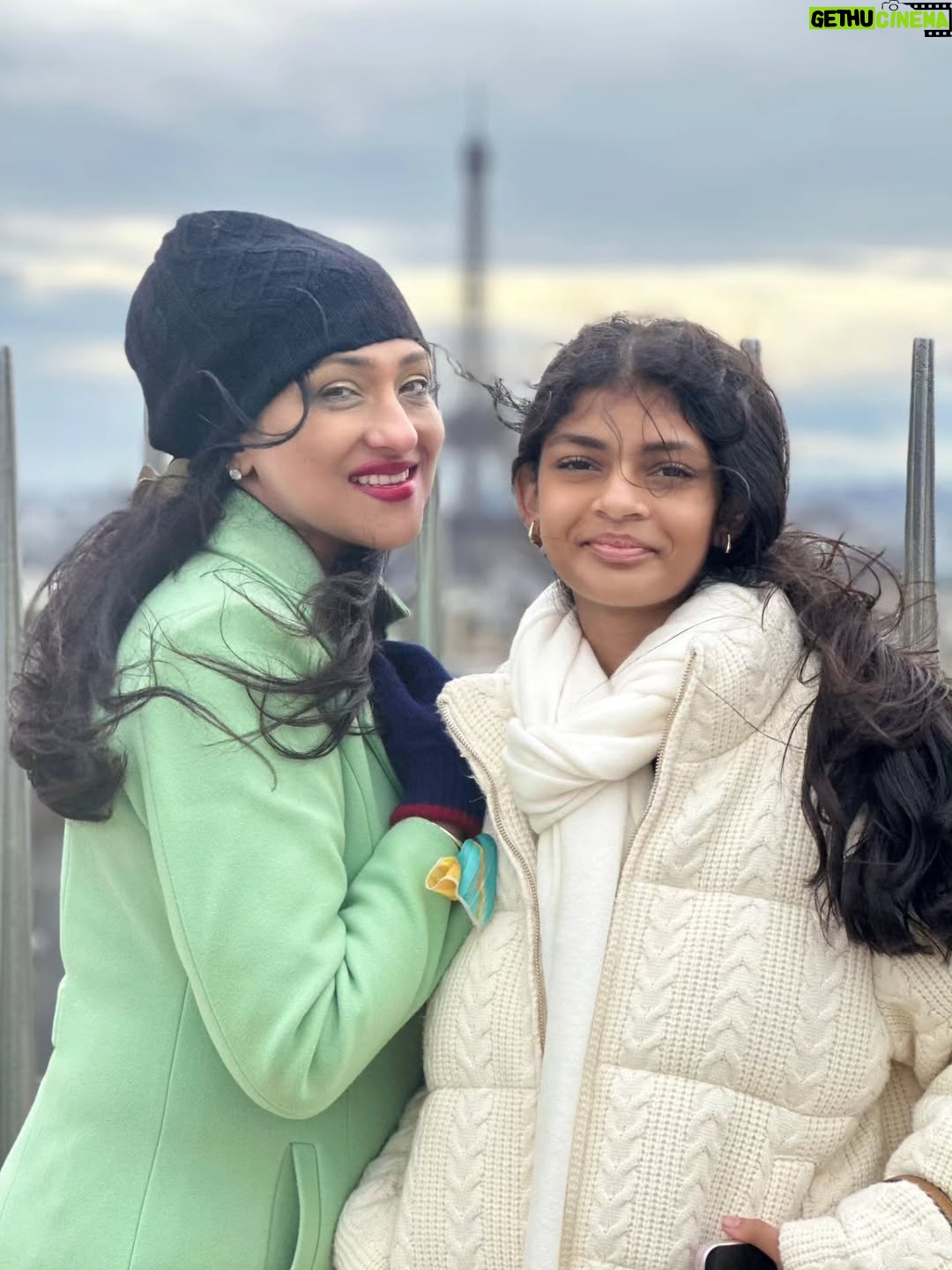 Rituparna Sengupta - 12K Likes - A winter memory with my daughter in Paris recently... both of  ours favourite destination ...good morning everyone...wishing you all positivity.. optimism..love and good health....🩷