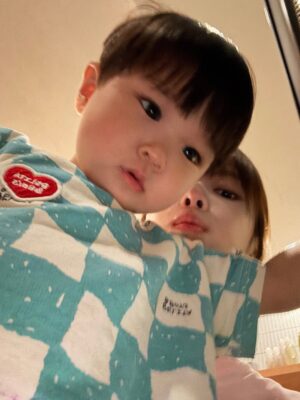 Roh Jeong-eui Instagram - 우주와 함께하는 우당탕탕 현진일기 1 
#우주를줄게