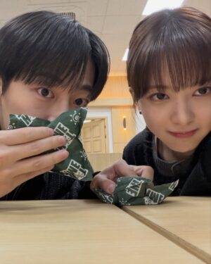 Roh Jeong-eui Instagram - #우주를줄게 를 많이 사랑해주셔서 감사합니다💘
우주와 우주네를 사랑해주셔서 감사합니다
우주를 만날 수 있어서, 우주이모일 수 있어서, 현진이가 될 수 있어서 행복했던 시간들이었습니다🥹
모두 사랑으로 가득한 날들로 가득하시길 바랍니다✨
감사했습니다! 사랑합니다 !
팀우주사랑하고 ♥️
현진팀도 현진이 만들어주느라 고생했어요♥️
안녕! 
우주를 줄게✨