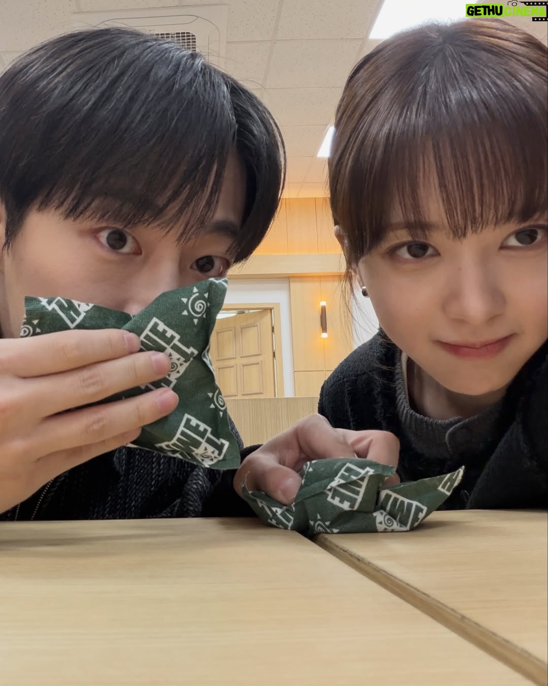 Roh Jeong-eui - 895.4K Likes - #우주를줄게 를 많이 사랑해주셔서 감사합니다💘
우주와 우주네를 사랑해주셔서 감사합니다
우주를 만날 수 있어서, 우주이모일 수 있어서, 현진이가 될 수 있어서 행복했던 시간들이었습니다🥹
모두 사랑으로 가득한 날들로 가득하시길 바랍니다✨
감사했습니다! 사랑합니다 !
팀우주사랑하고 ♥️
현진팀도 현진이 만들어주느라 고생했어요♥️
안녕! 
우주를 줄게✨