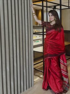 Actress Roop Durgapal HD Photos and Wallpapers March 2026