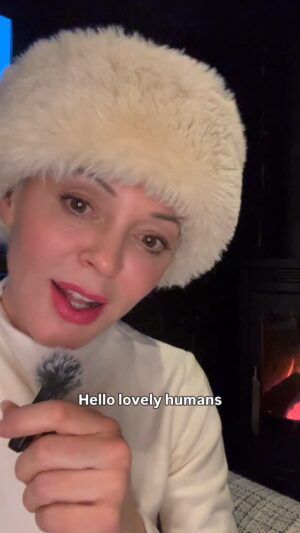 Rose McGowan Instagram - You’ve been part of a beautiful experience ♥️ Rosa