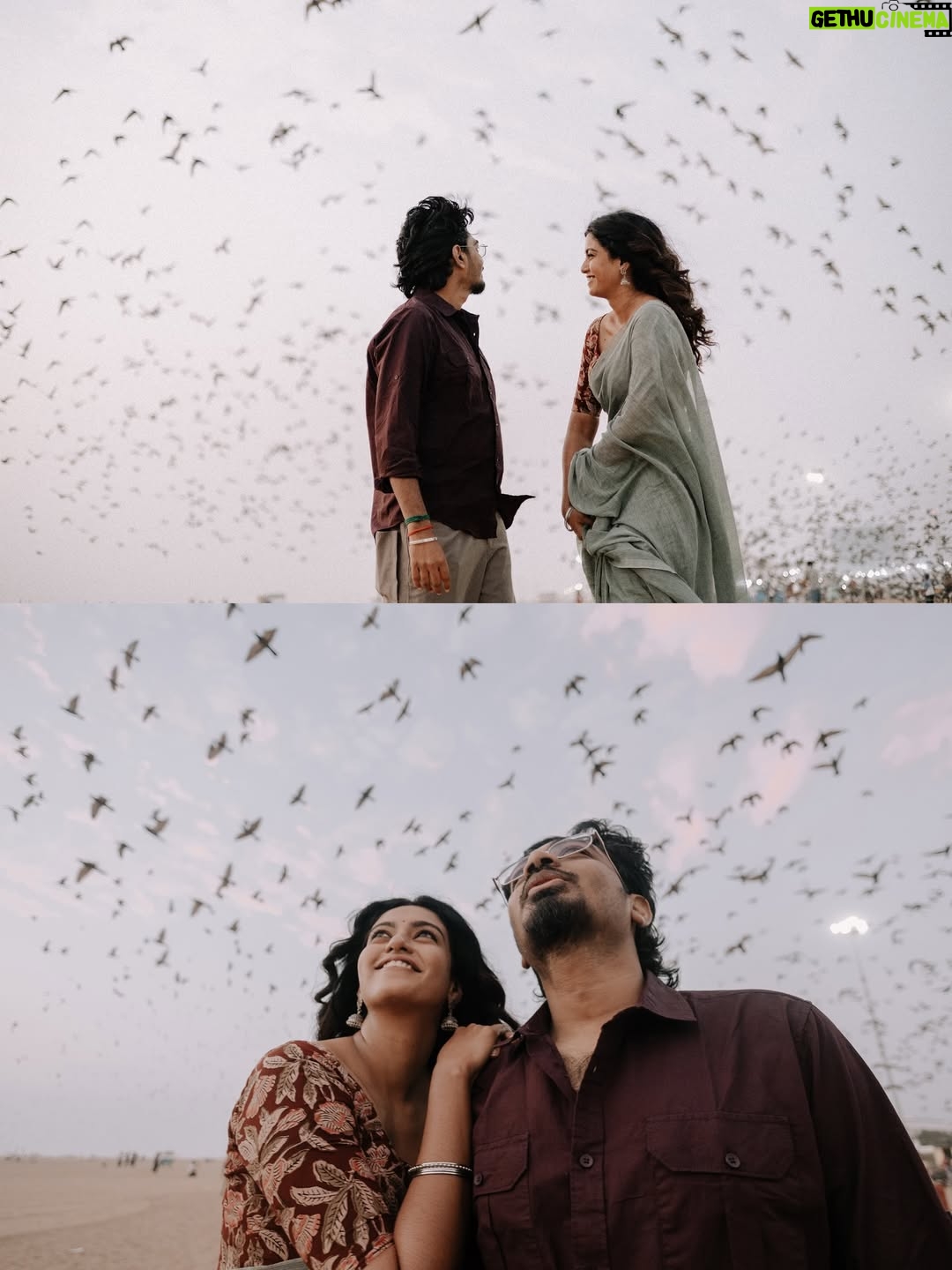 Roshini Haripriyan - 288.4K Likes - முதல் பக்கம் ♥️

Shot by @navin.appu @therootnarratives 

#grateful