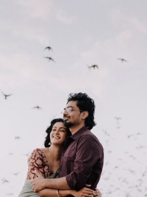 Roshini Haripriyan Instagram - முதல் பக்கம் ♥️
Shot by @navin.appu @therootnarratives
#grateful