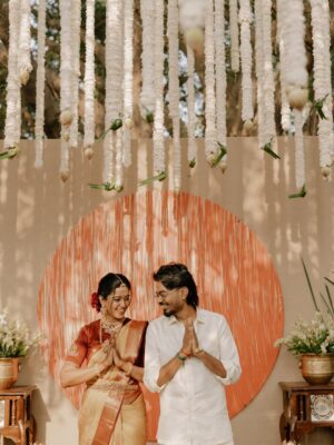 Roshini Haripriyan Instagram - Major life update ✨
15.02.2026 ♥️
@roshniharipriyan & @sundaramurthyks 🫶🏼
Styled by @indu_ig
Photography @navin.appu @therootnarratives
Makeup @deepz_beautyjourney
Hairstylist @sudhamakeupartistry
Drapist @kavi_saree_drapist
Mehendi @arhii_mehendiartist_chennai
Jewellery @nacjewellers
Blouse @yaradesigners
Styling team @stylingbyajay
Location @sppgardens
Decors @sakthieventplanners @houseofthoranam