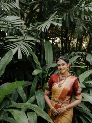 Roshini Haripriyan Instagram - Major life update ✨
15.02.2026 ♥️
@roshniharipriyan & @sundaramurthyks 🫶🏼
Styled by @indu_ig
Photography @navin.appu @therootnarratives
Makeup @deepz_beautyjourney
Hairstylist @sudhamakeupartistry
Drapist @kavi_saree_drapist
Mehendi @arhii_mehendiartist_chennai
Jewellery @nacjewellers
Blouse @yaradesigners
Styling team @stylingbyajay
Location @sppgardens
Decors @sakthieventplanners @houseofthoranam