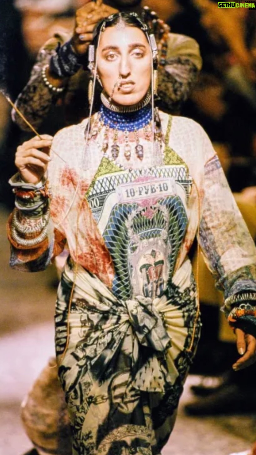 Rossy de Palma - 18.8K Likes - Making it through Monday like ….

Repost @gaultier_forever “Arriving at the function”
Breathtaking moments with @rossydpalma and @tanelbedrossiantz walking in Jean Paul Gaultier’s “Les Tatouages” Spring 1994. Unparalleled moment in fashion.Thank you to @asaleszy for this beautiful edit of the runway. #jeanpaulgaultier #lavieenrossy